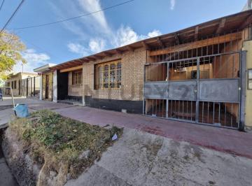 Casa · 128m² · 6 Ambientes · 1 Cochera · Casa en Venta B° Cementista II