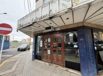 Local comercial · 72m² · 1 Ambiente · Alquiler - Local Esquina - Doble Entrada - Planta Baja - Ciudadela