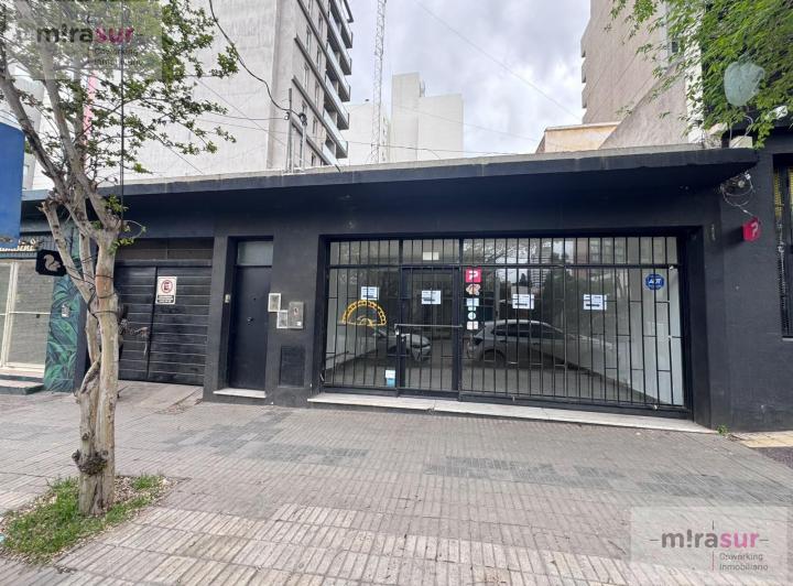 Local comercial · 346m² · 3 Ambientes · 1 Cochera