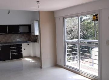 cocina comedor con balcón · Muy Buen Departamento en Duplex 3 Amb, con Toilette, Baño, Balcon, Cocina Comedor, Living, Cochera