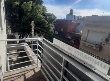 Departamento de 2 ambientes, Villa Santa Rita · 2 Amb Frente con Balcon Cochera y Baulera