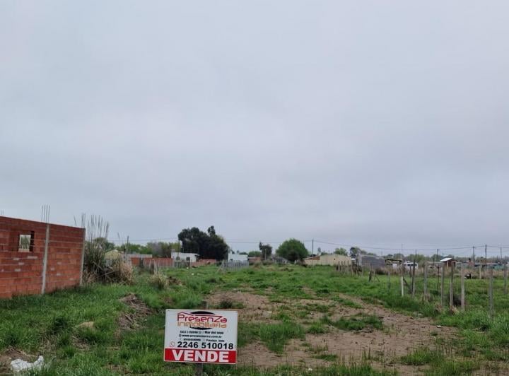 Terreno · 672m²