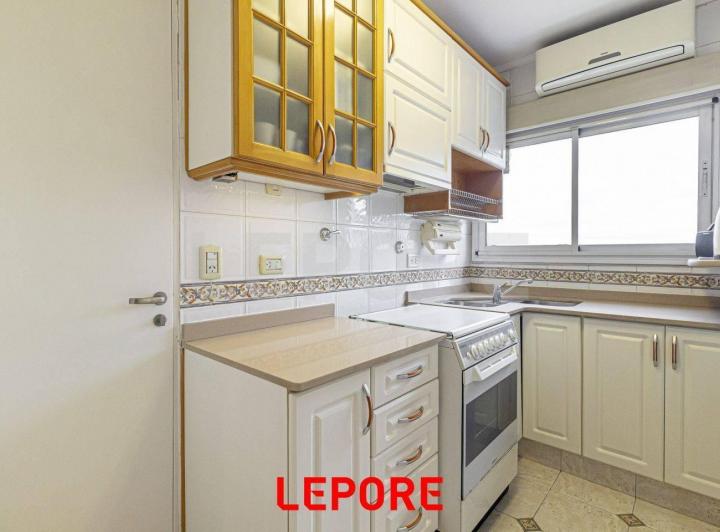 Departamento · 82m² · 4 Ambientes · 1 Cochera