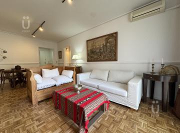 Departamento · 83m² · 3 Ambientes · 1 Cochera · Departamento Alquiler Temporario Amoblado Mensual Recoleta 3 Ambientes C/ Cochera.