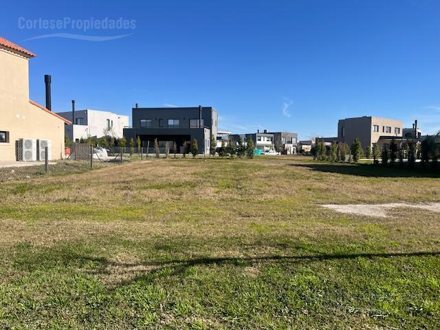 Terreno · 575m²