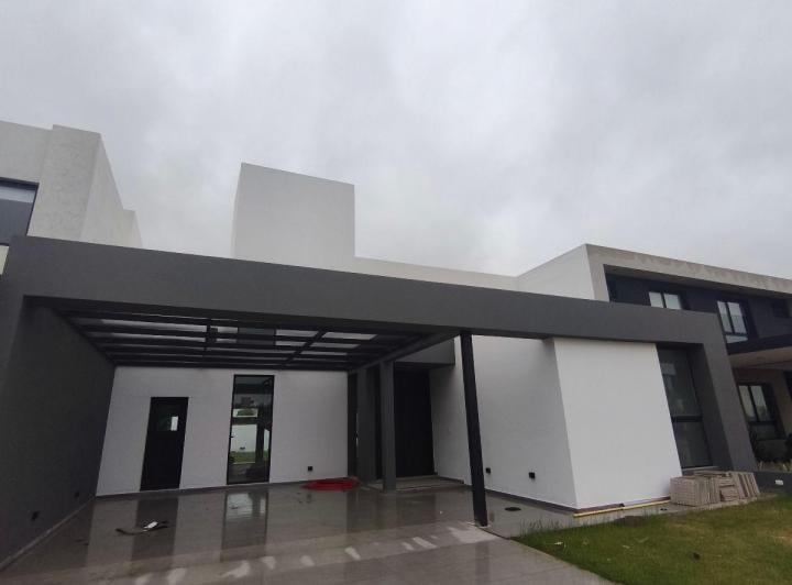 Casa · 250m²