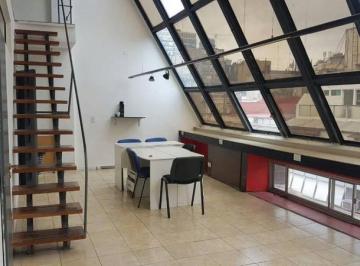 Oficina comercial · 98m² · 1 Cochera · Microcentro Ofi, Florida Al 400, 98 m², con Renta, Baul, 3 Ofis, 4 A/a Frío Calor