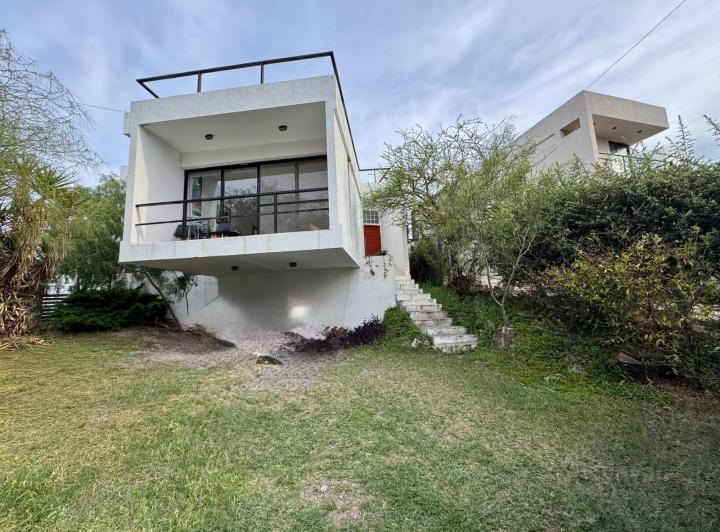 Casa · 199m² · 6 Ambientes