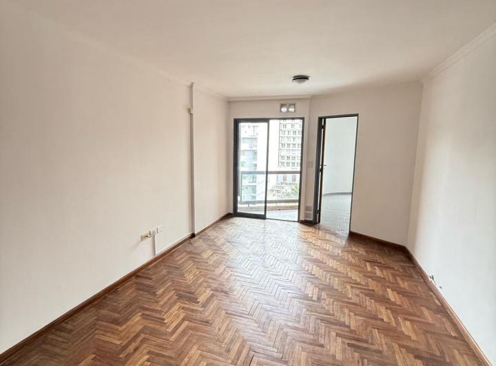 Departamento · 80m² · 4 Ambientes
