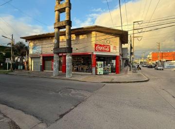 Local comercial de 2 ambientes, Malvinas Argentinas · Local de 75 m² en Inmejorable Ubicación