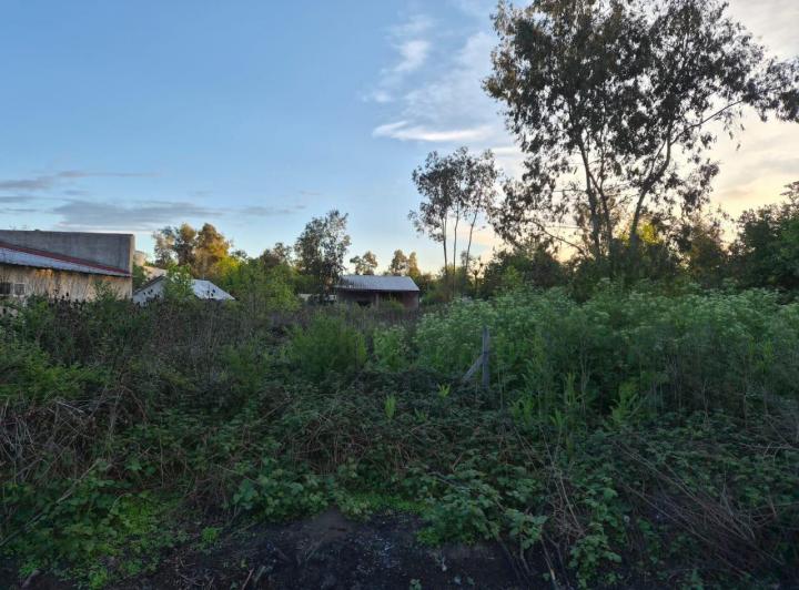 Terreno · 712m²