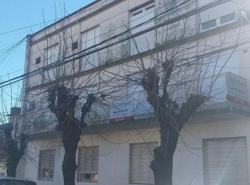 imagen1 · Castelar Centro 4 Ambientes Amplios, Viví con Espacio