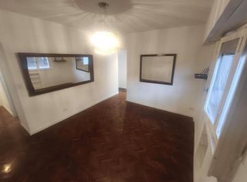 Departamento · 55m² · 3 Ambientes · Belgrano Excelente Zona - 3 Ambientes - a m de Av Cabildo y Subte Linea D, Estación Olleros.