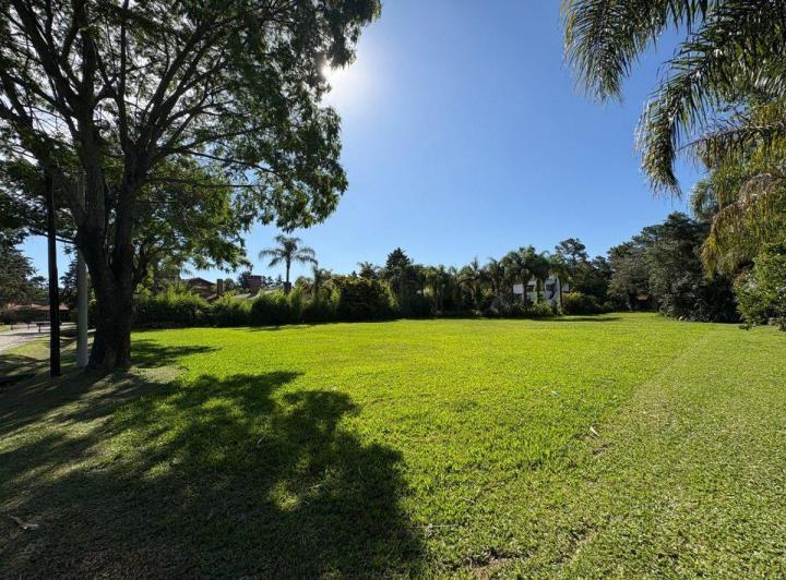 Terreno · 800m²