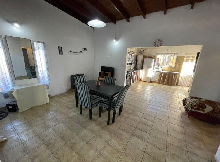 Casa · 128m² · 3 Ambientes · 3 Cocheras