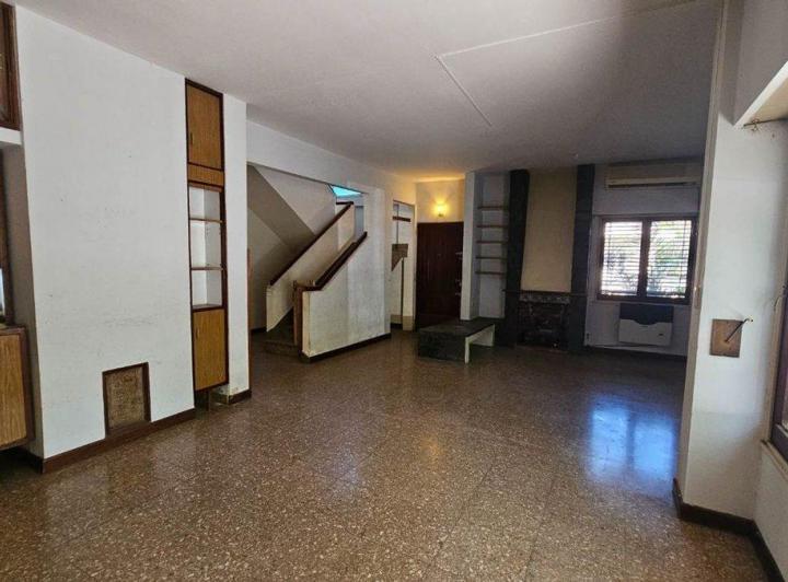 Casa · 190m² · 3 Ambientes · 2 Cocheras