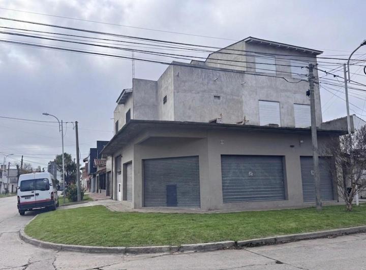 Local comercial · 432m² · 2 Cocheras