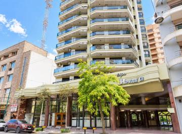 Departamento · 115m² · 3 Ambientes · 1 Cochera · Venta - La Perla - 3 Amb. C/cochera