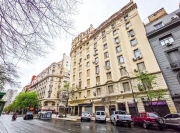 Departamento · 75m² · 3 Ambientes · Venta San Nicolás Semipiso 3 Amb con Balcón Al Frente.