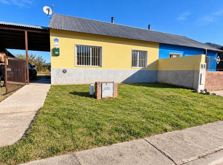 Casa · 70m² · 3 Ambientes · 2 Cocheras