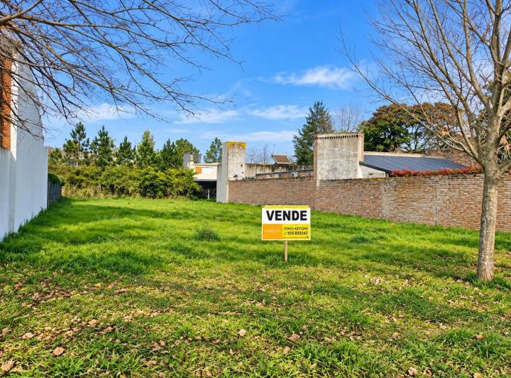 Terreno · 750m²