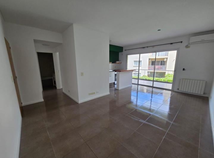 Departamento · 50m² · 2 Ambientes · 1 Cochera
