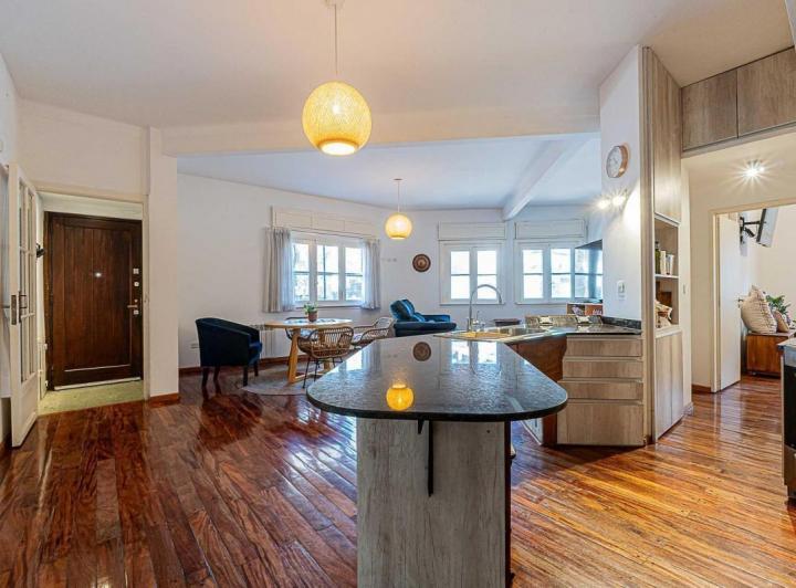 Casa · 105m² · 4 Ambientes · 1 Cochera