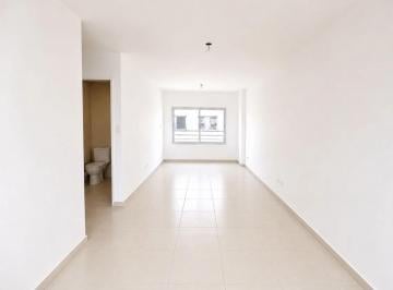 Departamento · 42m² · 1 Ambiente · Venta Monoamb Divisible 7b C/ Balcon P. Patricios