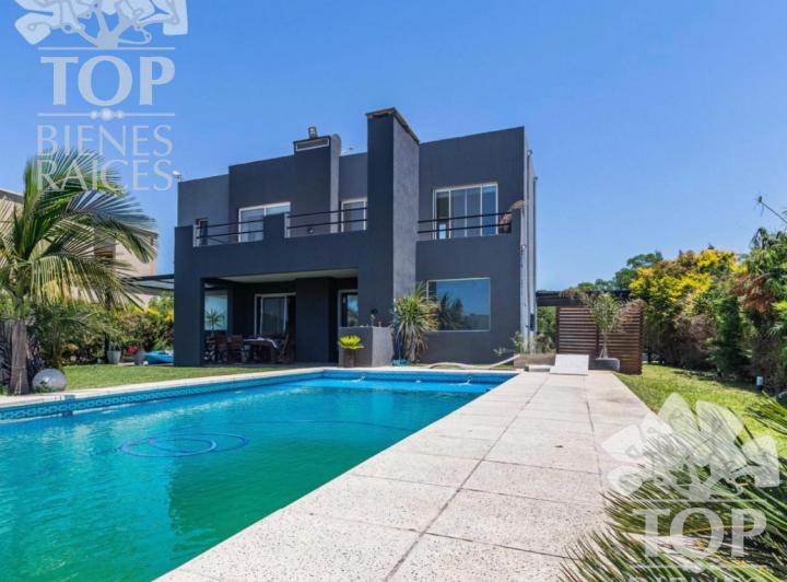 Casa · 195m²