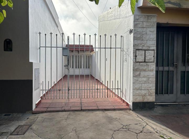 Casa · 115m² · 4 Ambientes · 1 Cochera