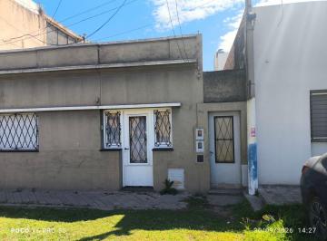 Casa de 1 ambiente, Rosario · Casa de Pasillo Única (No PH)