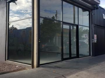 Local comercial · 124m² · 1 Ambiente · Local Alquiler Castelar