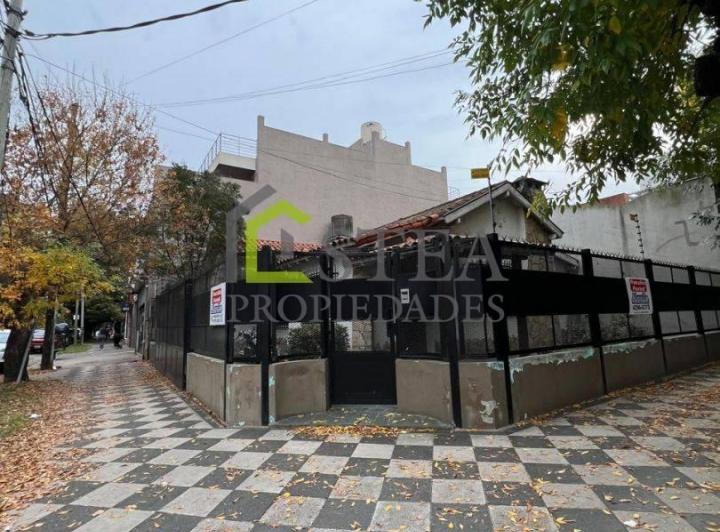 Casa · 105m² · 4 Ambientes · 1 Cochera