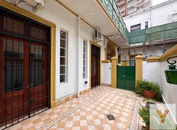 PH · 170m² · 4 Ambientes · PH en Alquiler - 2 Dorm. 2 Baños - 180 m - Palermo