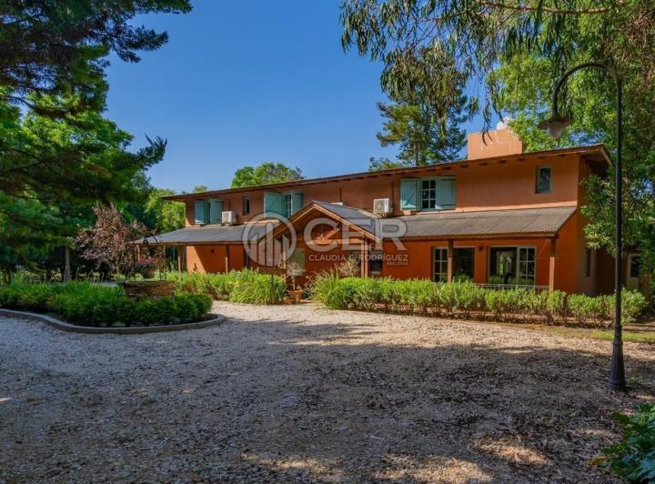 Quinta vacacional · 16ha · 5 Ambientes · 10 Cocheras