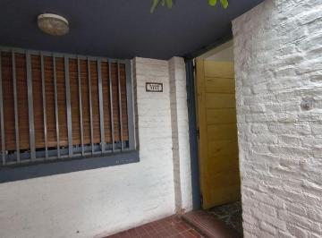 Casa · 105m² · 6 Ambientes · 1 Cochera · Casa en Alquiler 2 Dorm Barrio Amaro Godoy Cruz