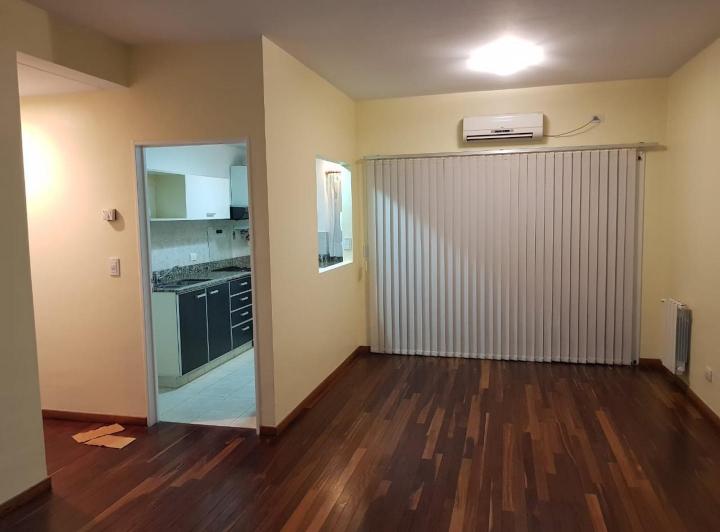 Departamento · 50m² · 2 Ambientes · 1 Cochera