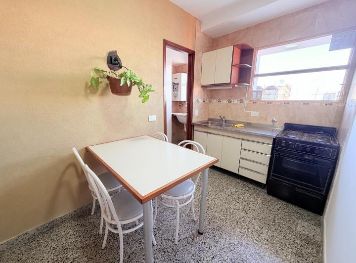 Departamento · 87m² · 4 Ambientes · 1 Cochera