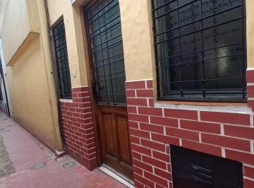 PH · 106m² · 4 Ambientes · PH en Venta en Lanús Este