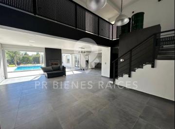 Casa de 4 ambientes, San Vicente · Venta de Casa Moderna y Minimalista de Dos Plantas en Barrio Privado Cruz del Sur | San Vicente