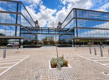 Oficina comercial · 109m² · 2 Cocheras · Alquiler Oficina Carrasco Hub - 109 m² Interiores