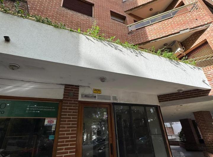 Local comercial · 25m²