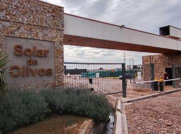 Casa · 200m² · 5 Ambientes · 2 Cocheras · Venta Casa en Construccion B° Solar de Olivos Mpú