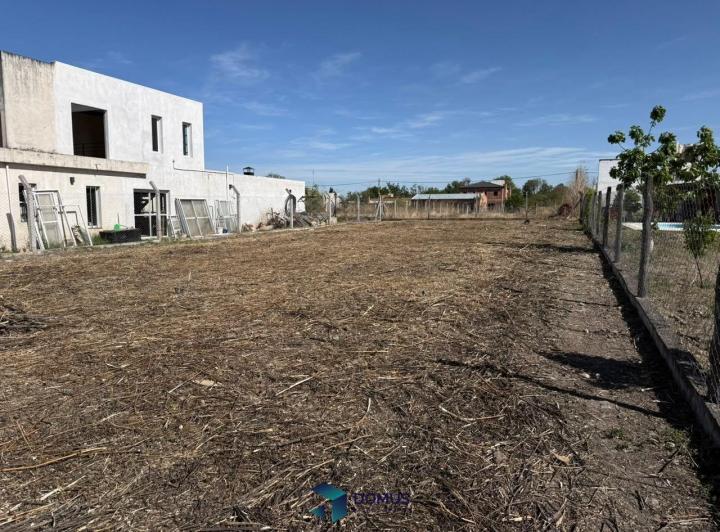 Terreno · 612m²