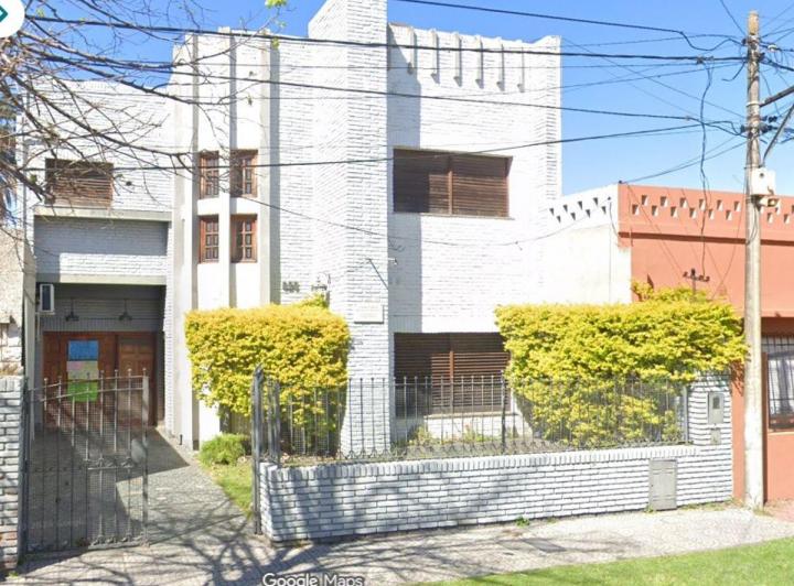 Casa · 558m² · 7 Ambientes · 1 Cochera