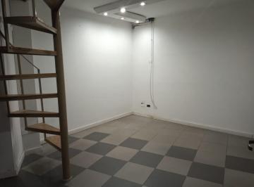 Local comercial · 17m² · Local 17 m² en Galería en Ramos Mejía