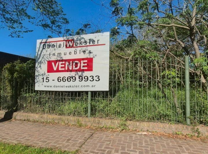 Terreno · 990m²