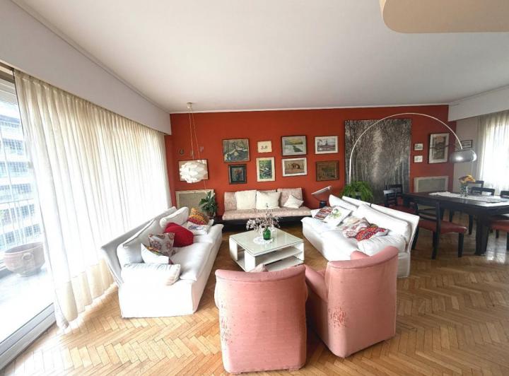 Departamento · 163m² · 5 Ambientes · 1 Cochera
