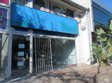 Local comercial · 114m² · Venta Local. Bien Ubicado