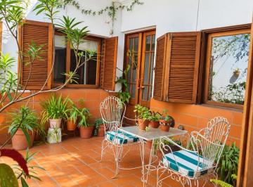 PH · 108m² · 4 Ambientes · PH en Venta en Liniers